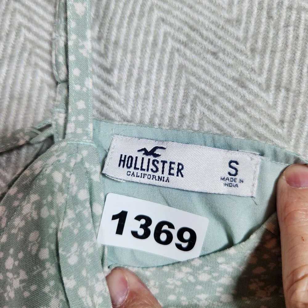 Hollister Mint Light Green Small Spaghetti Strap Lace Back Dress - Picture 2 of 14